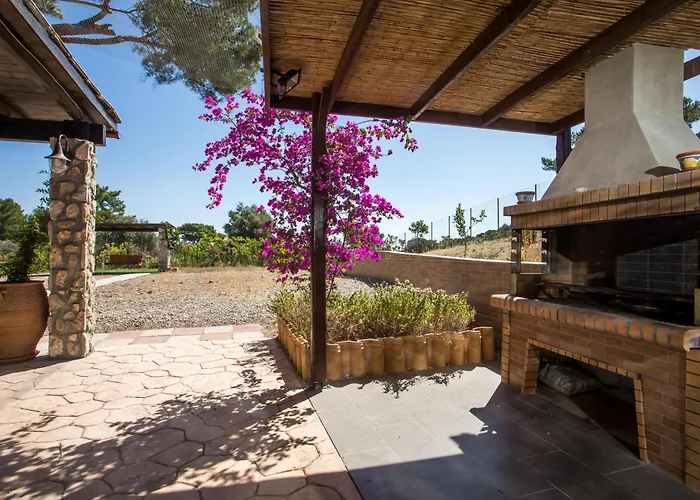 Villa In The Woods