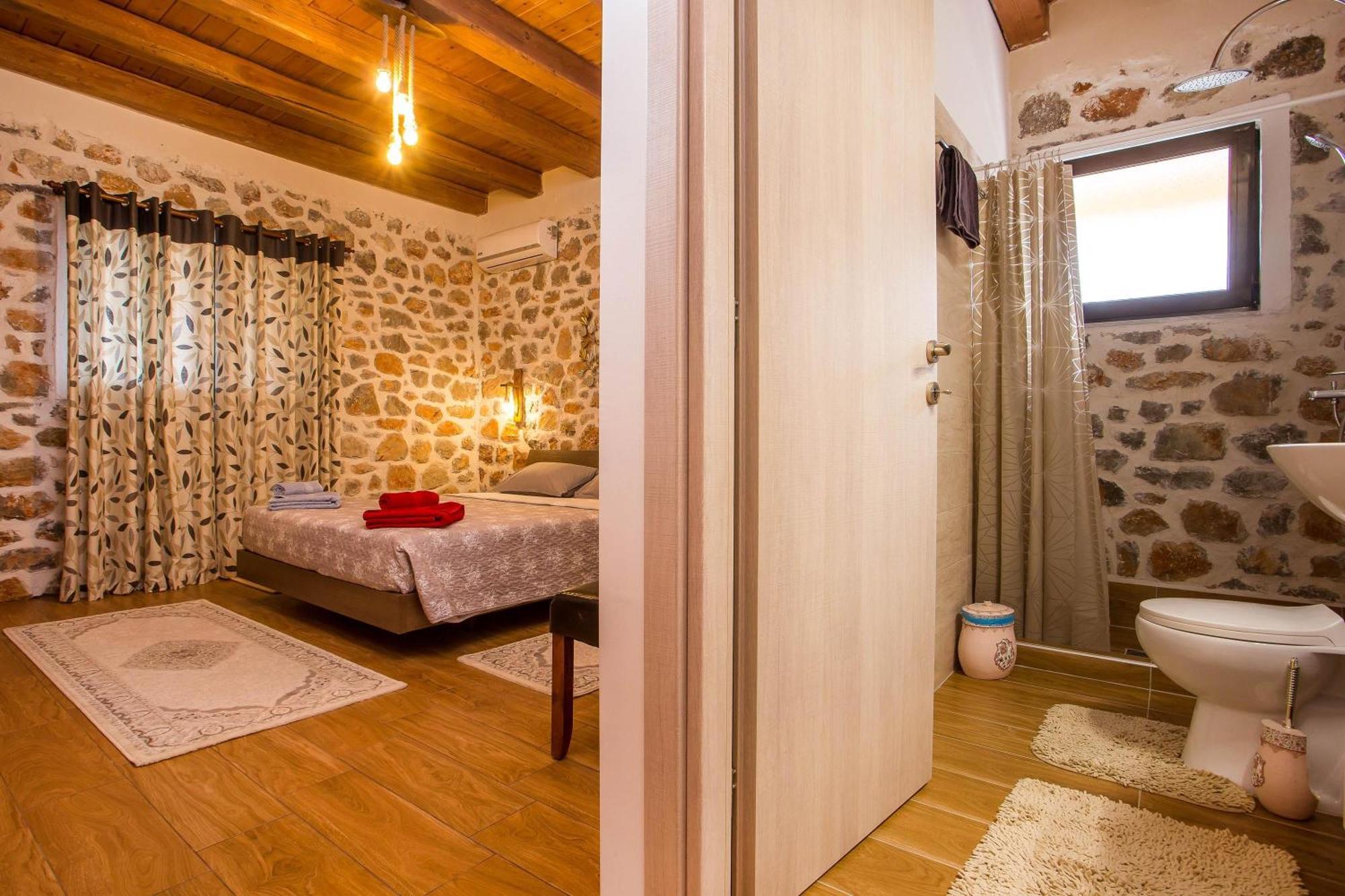 In The Woods Villa *